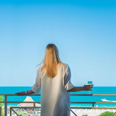 Alba فندق ساني بيتش