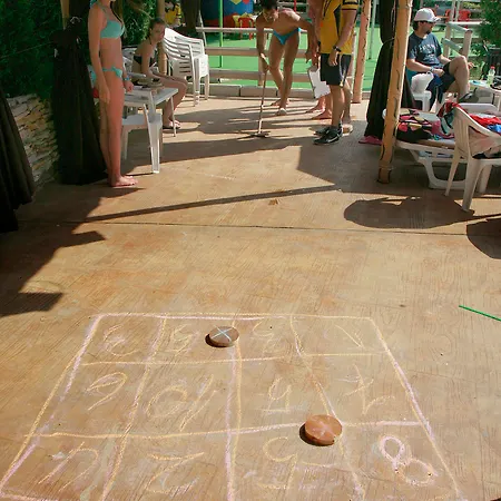 Alba Szálloda Napospart