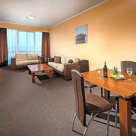 Otel Alba 4*