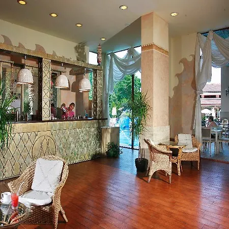 Otel Alba 4*