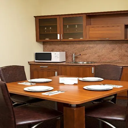 Alba Hotel 4*