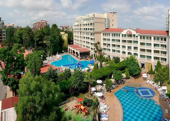 Alba Hotel 4*