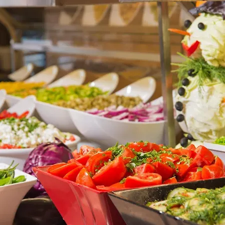 阿尔巴全包酒店 4*